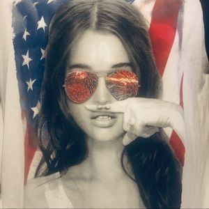 🔲 Bowery Supply Co. - Graphic T-Shirt